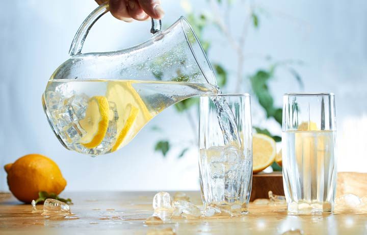 Zitronenwasser