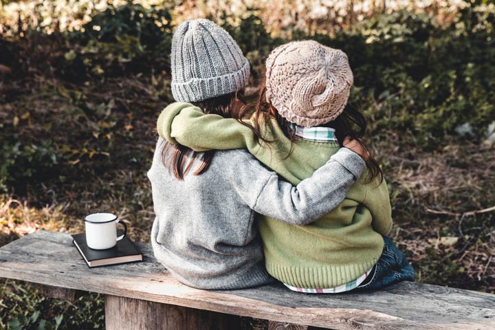 Waldkindergarten hauptsächlich unter freiem Himmel