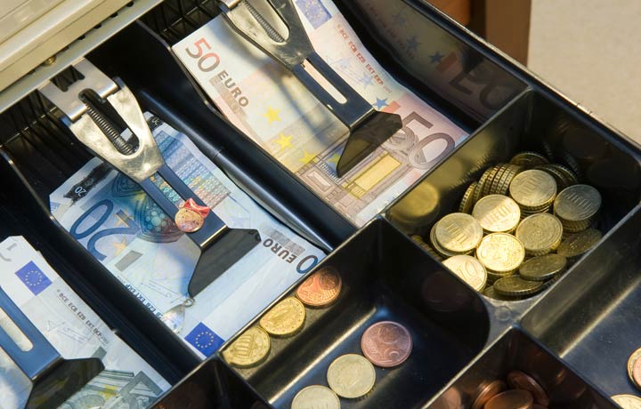 Dürfen Kassierer Bargeld verweigern?